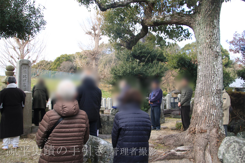 参列